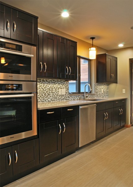 Mocha & Beige Kitchens