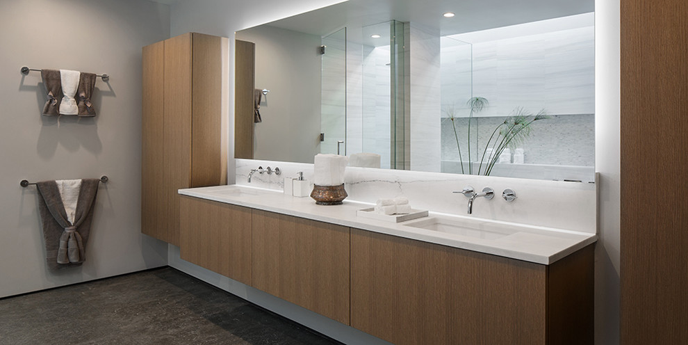 Photo of a large contemporary master bathroom in San Francisco.