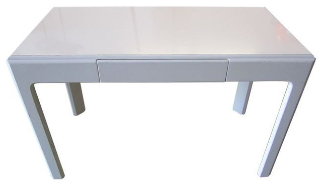 Sold Out Vintage White Lacquer Desk 1 800 Est Retail 720 Vintage White Lacquer Desk 1 800 Est Retail 720 On Chairish