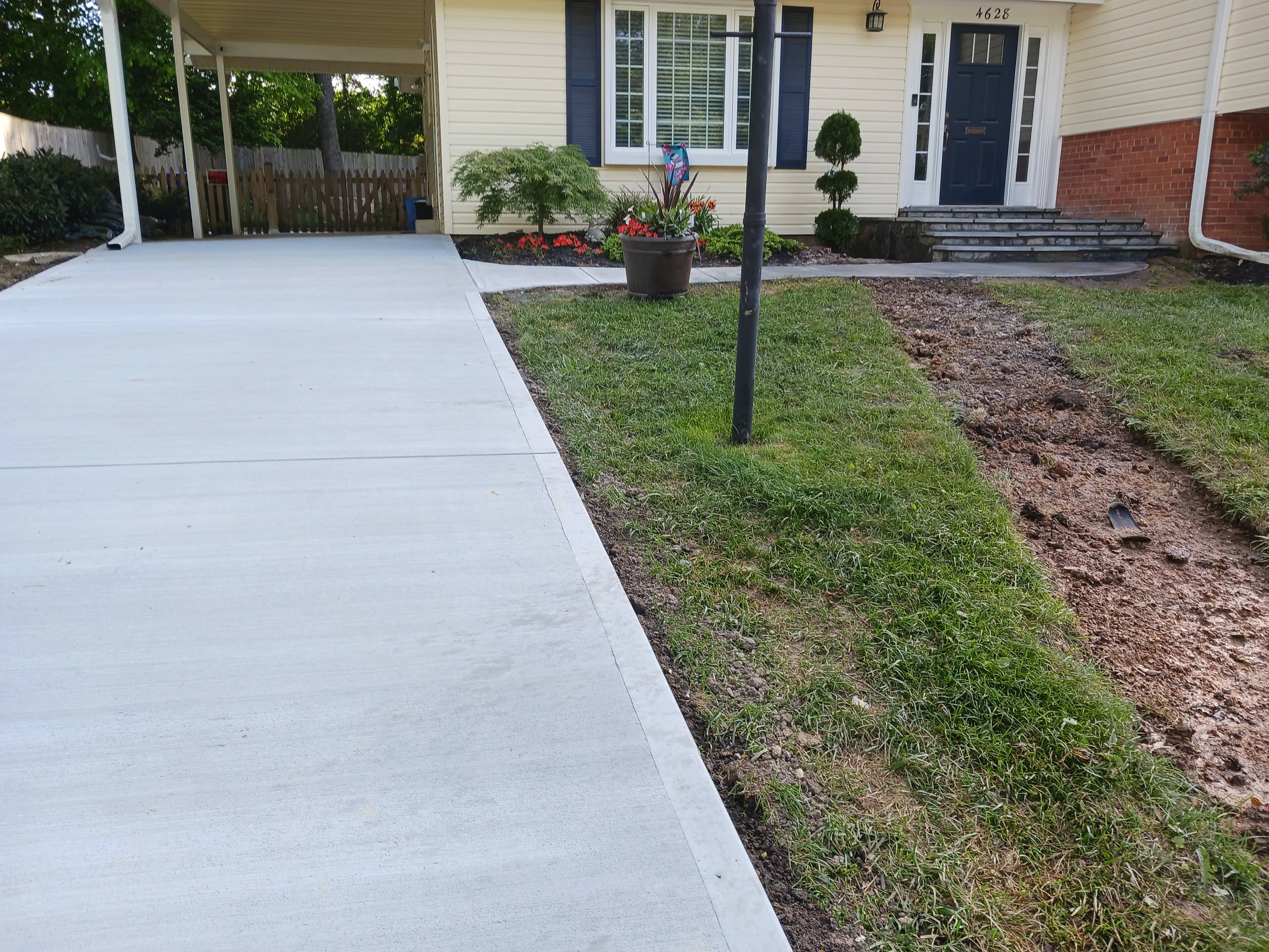 Concrete Driveway | Concrete Patio - Steps & Landing