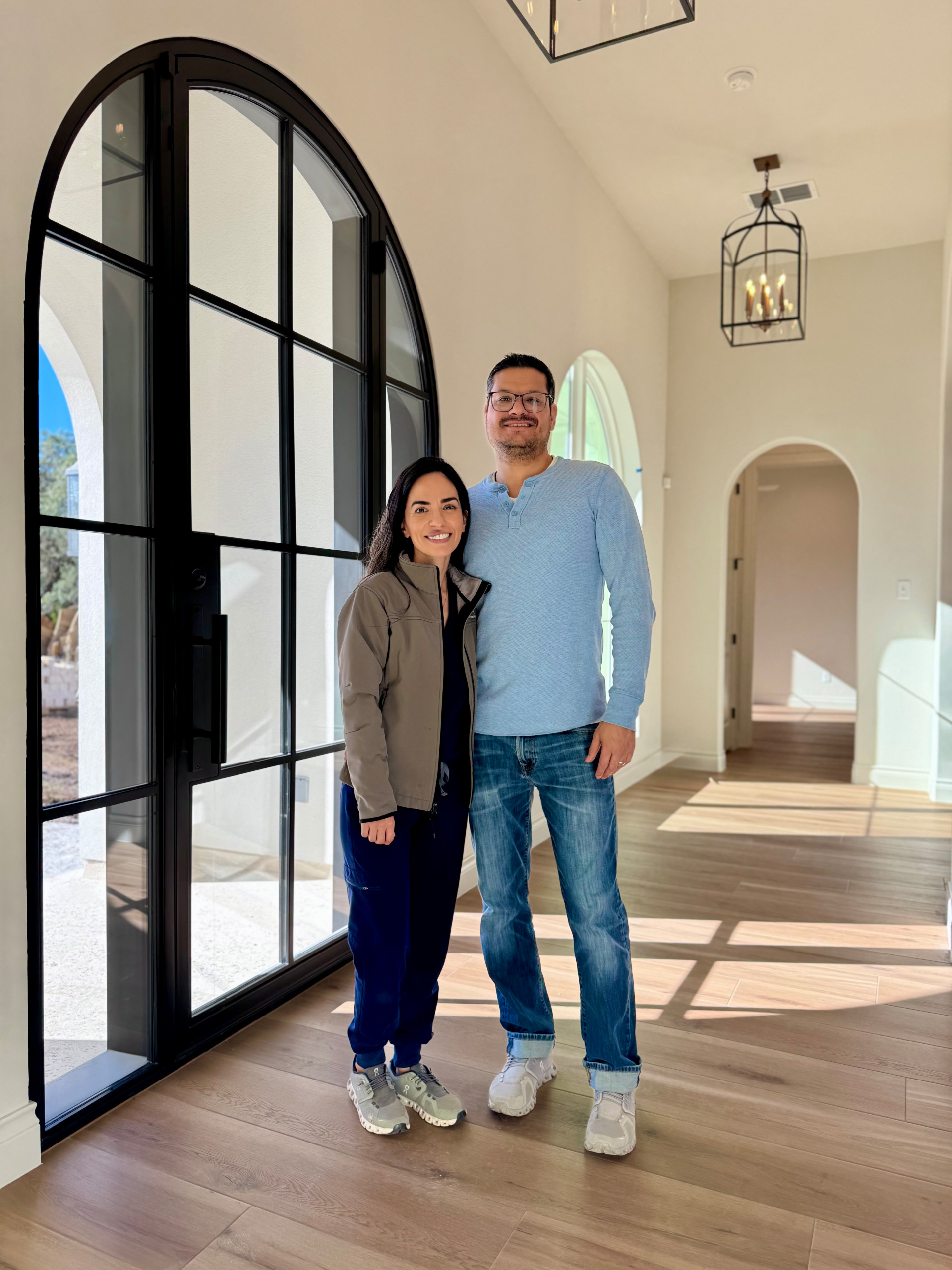 Spanish: 3,430 ft², 4 BR/3.5 BA/1 ST