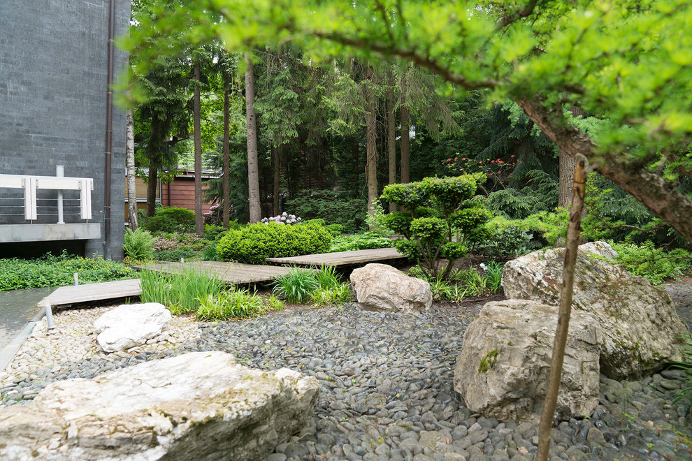 Сад с японским характером в КП  "Ландшафт", Усово 2010 г