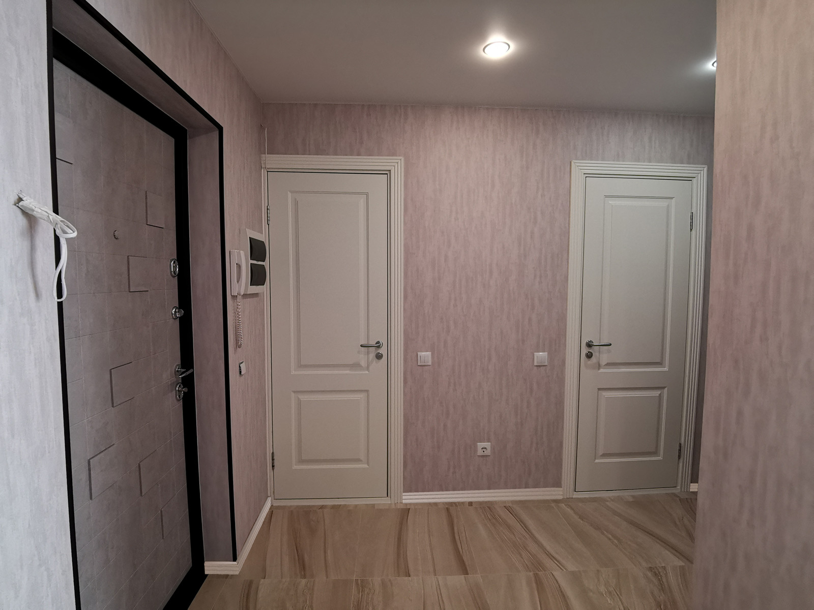 Реализация дизайн проекта кухни, коридора