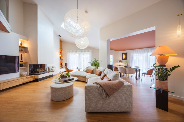 MAISON CONTEMPORAINE aux portes de la ville "Rose" contemporary-living-room