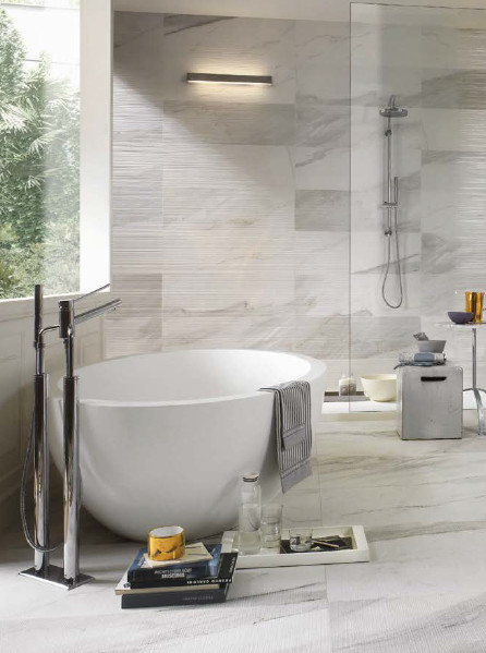 Design ideas for a transitional bathroom in Minneapolis.