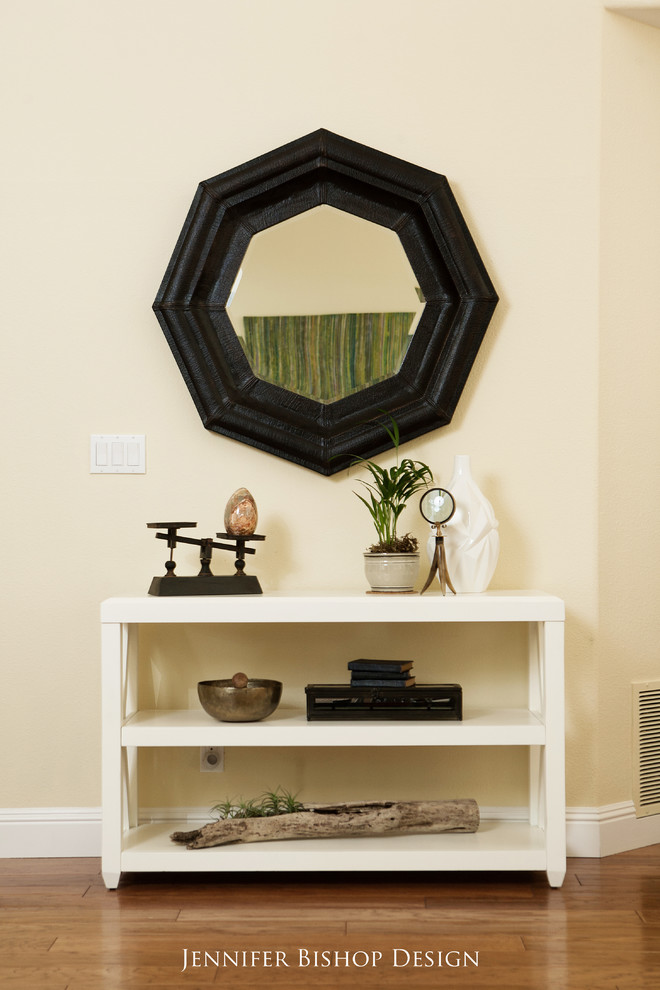 Eclectic entryway photo in San Francisco