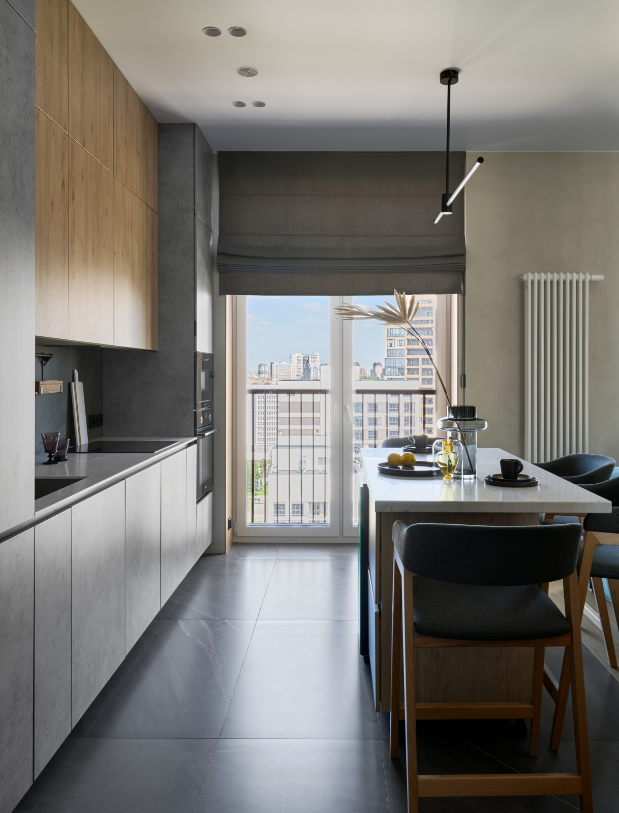 Светлая двухкомнатная квартира 60 кв.м. с панорамными окнами