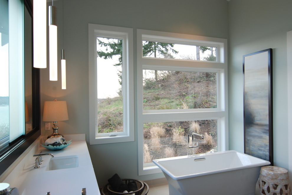 Inspiration for a transitional bathroom remodel in Seattle