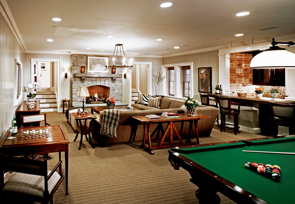 This is an example of a traditional family room in New York.