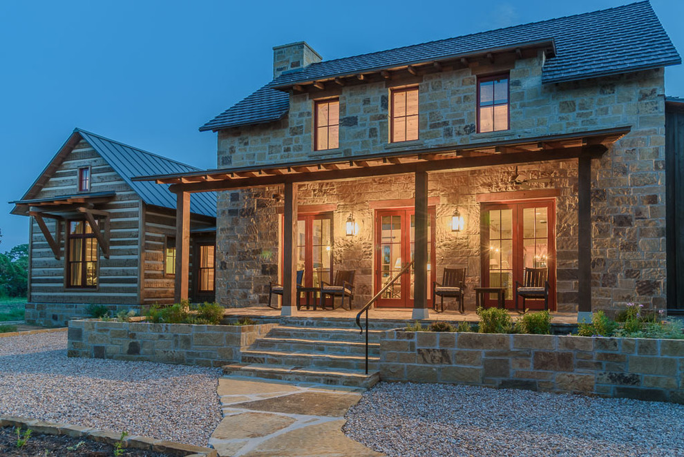 Inspiration for a rustic home design remodel in Austin