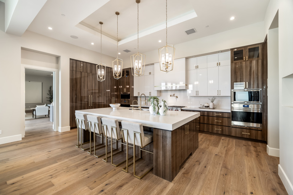 Inspiration for a transitional kitchen remodel in Phoenix
