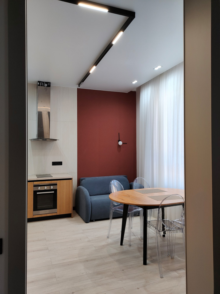 Маленькая, но яркая квартира студия