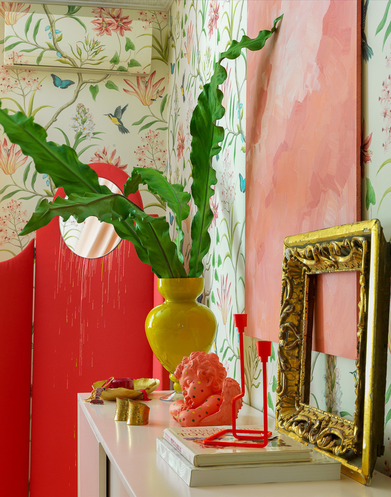 Яркая квартира дизайнера