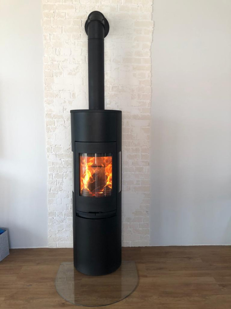 Дровяной печь-камин Contura в Парголово