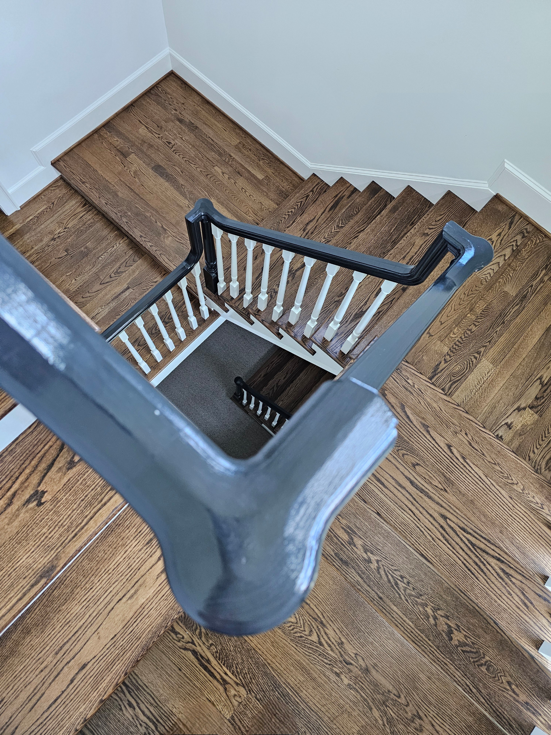 121_Elegant Floating Staircase, Chevy Chase, MD 20815