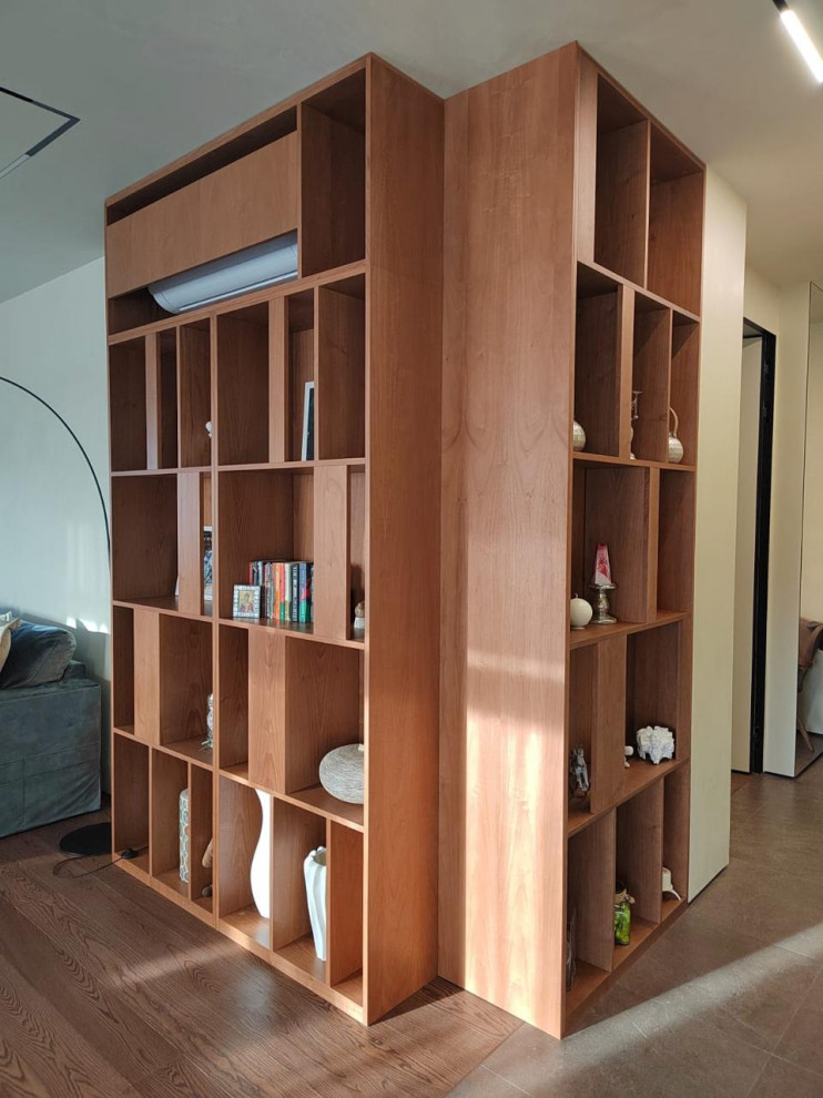 Стеллажи и Панели в квартире