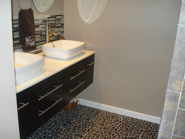 Black Flat Pebble Tile Flooring Modern Bathroom Hawaii By Design For Less Houzz Au