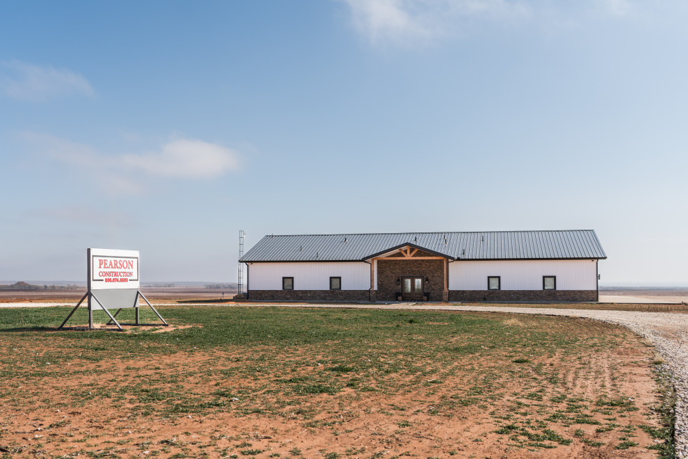 Memphis - Barndominium