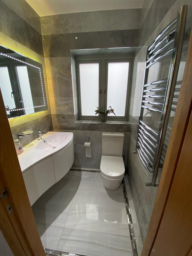 Modern Bathroom