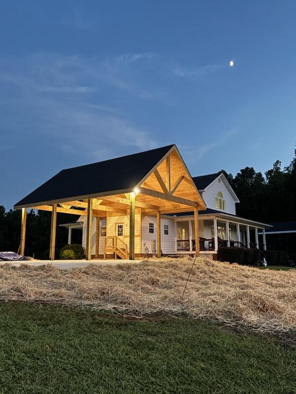 Pole Barns and Carports