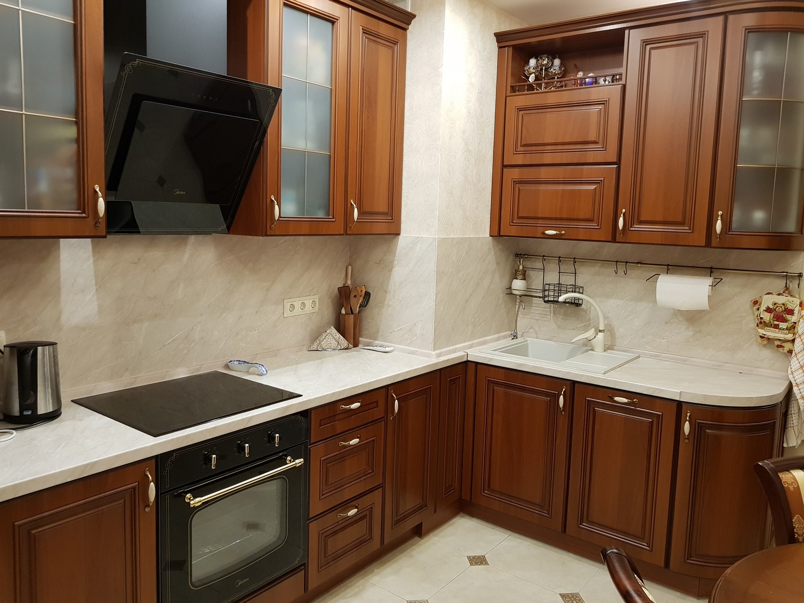 Кухни классических стилей