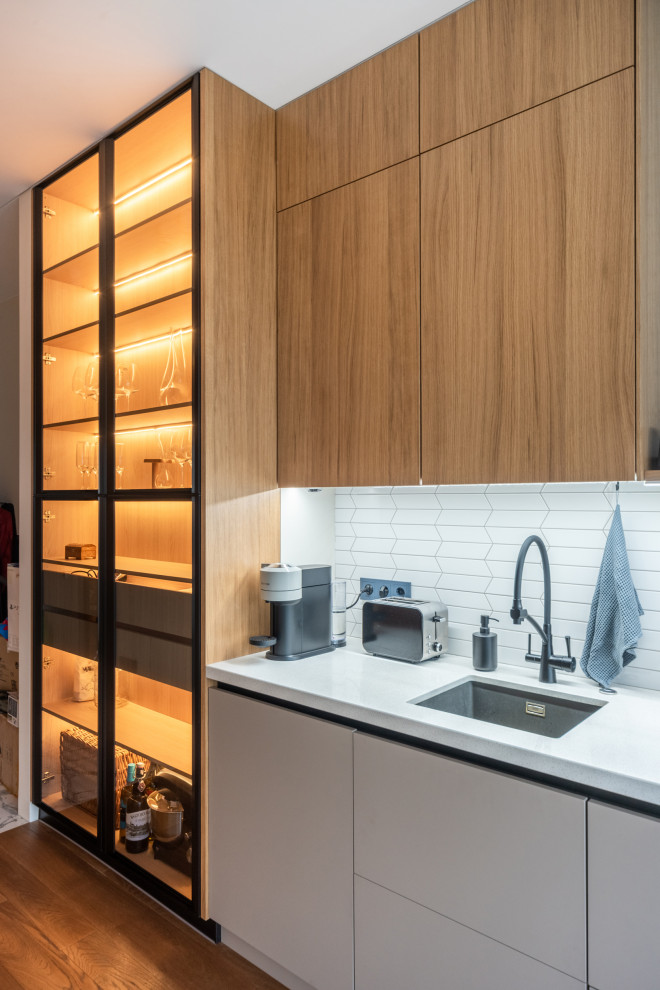 Кухня комбинированная со шпоном