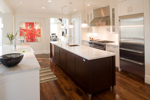 Design ideas for a modern kitchen in Salt Lake City.