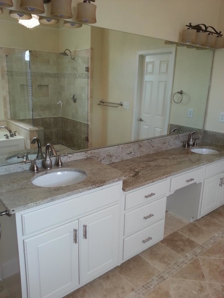 Su Master bath