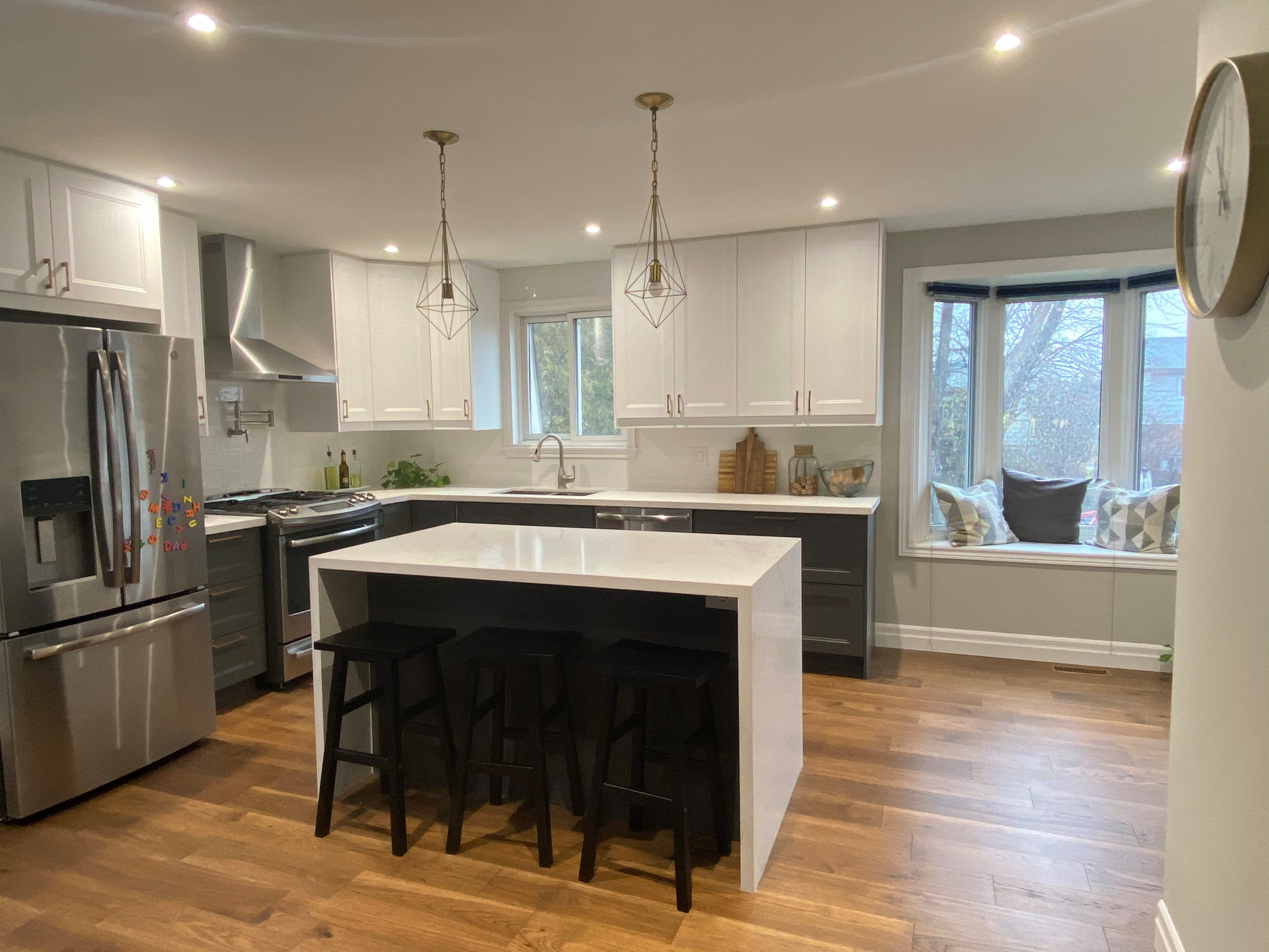 Jasper Cres - Open Concept Kitchen