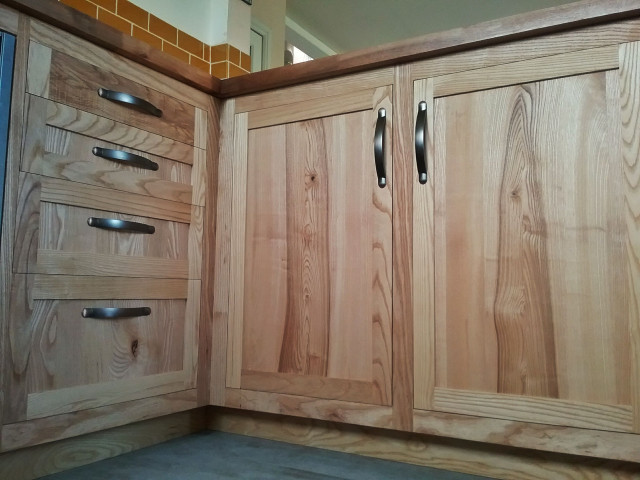 Bespoke Kitchen. Olice Ash cabinets rustic-kitchen