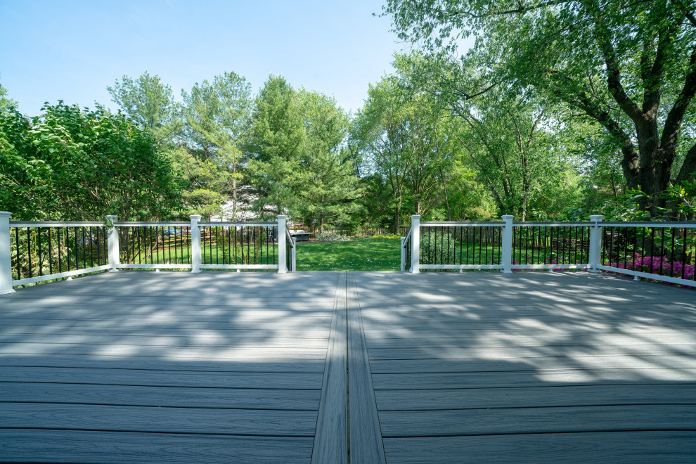 Oakton Composite Deck