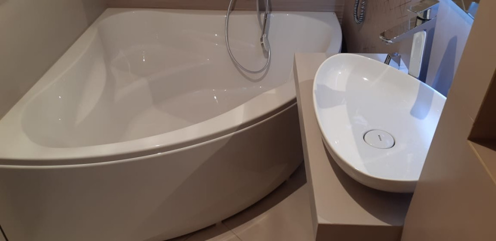 Спасённая ванная после 3их не умельцев .