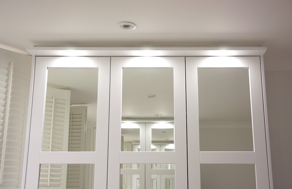 White Lacquered mirror wardrobes