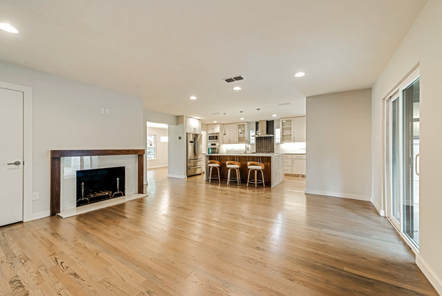 Contemporary Transitional modern-living-room