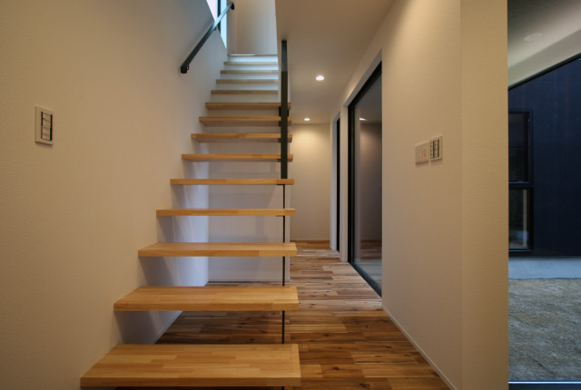 階段 minimalistisch-treppen