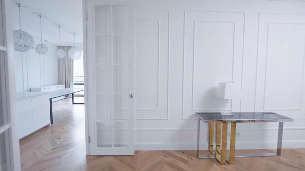 "Вспомним о балах"