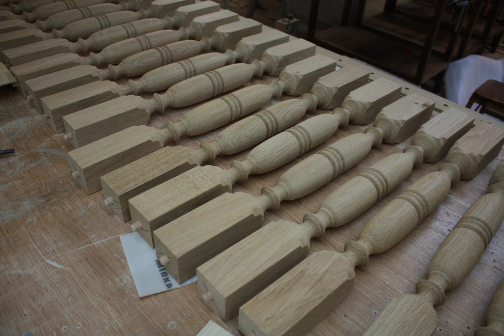 Arts and Crafts Staircase Craftsman Kent by Mounts Hill Woodcraft & Design Ltd Houzz