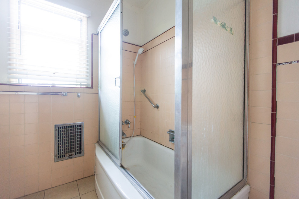 La Cresenta Bathroom Remodel