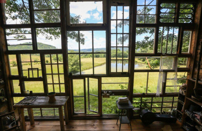 How many windows do you need - as many as I want !!!