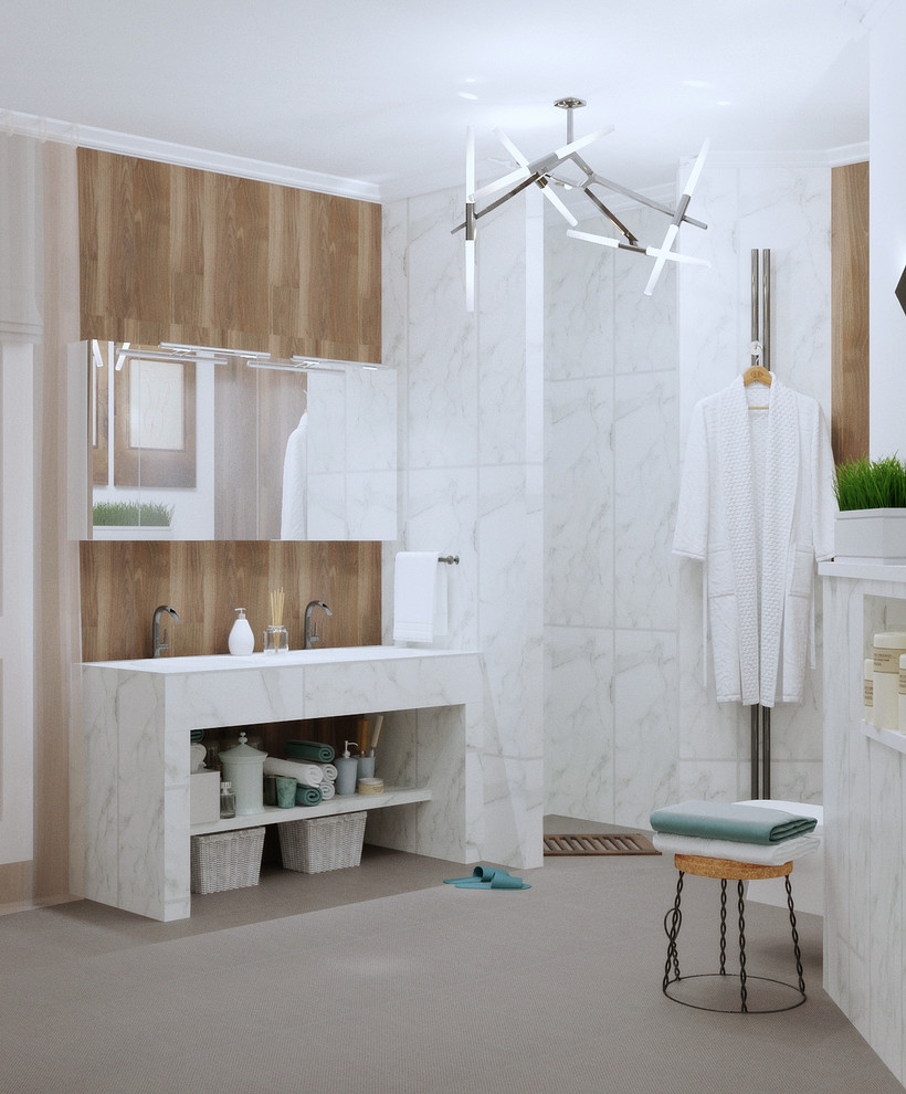 Санузел большой, вид на душевую