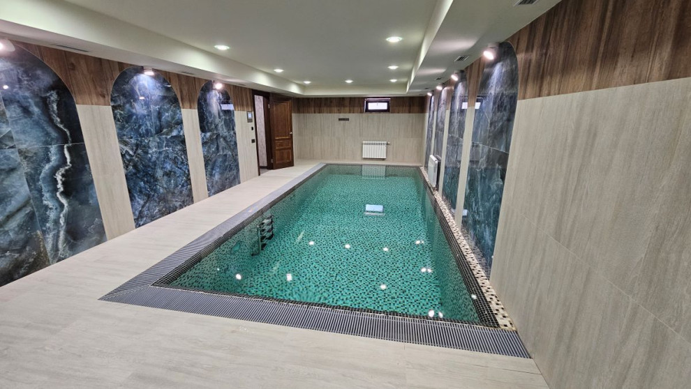 Бассейн в частном доме Подмосковья