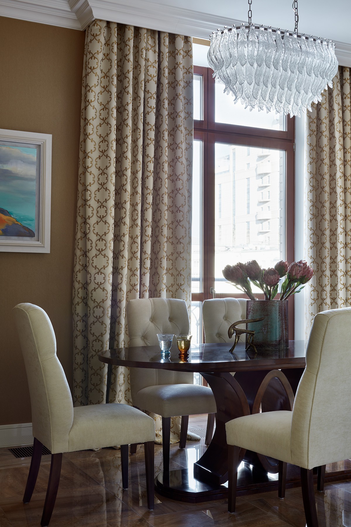 Современная квартира с нотами ар-деко