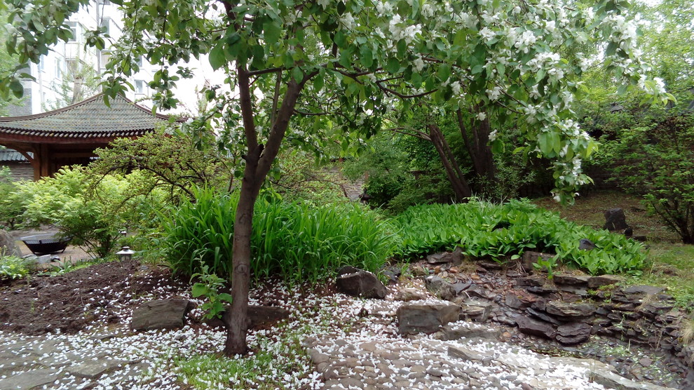 Стилизованный японский сад