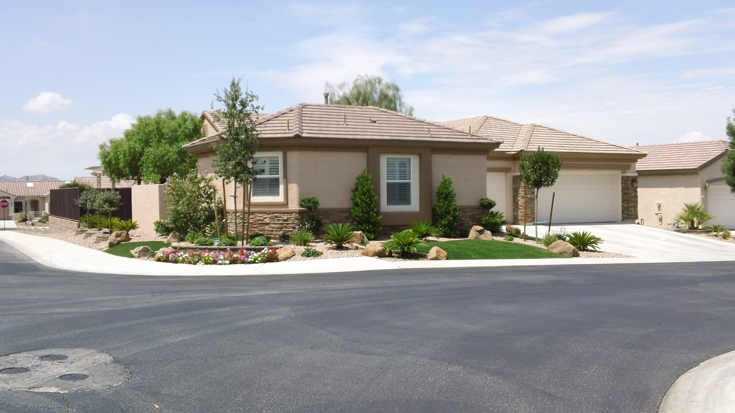 Casita with kitchen, bath, laundry, bedroom, living area