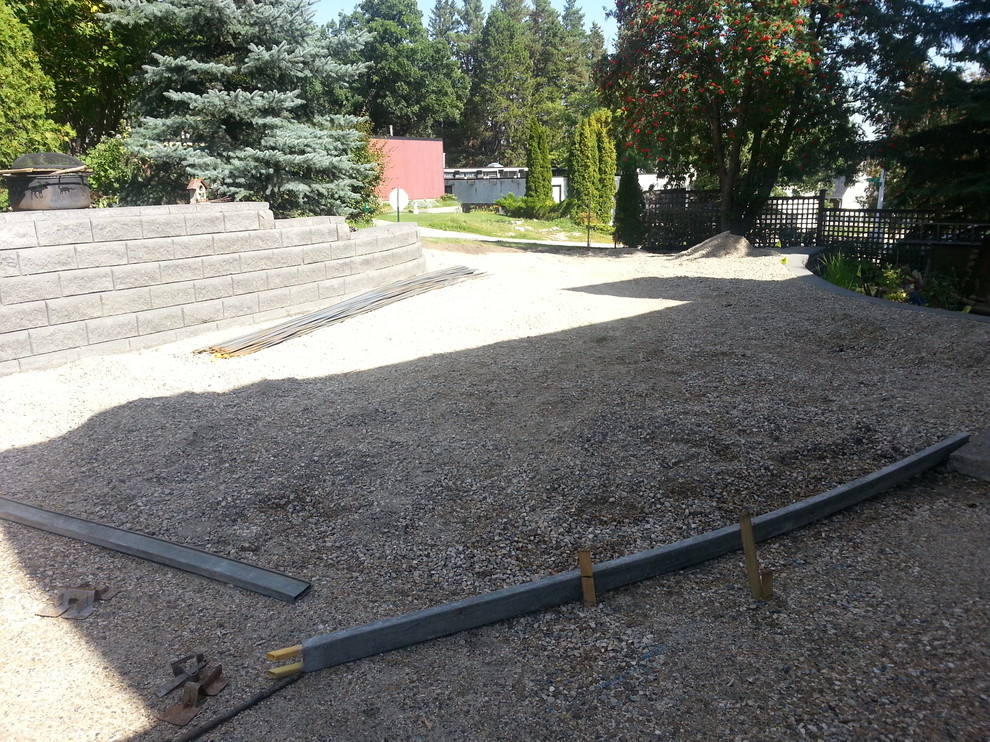 Home design - transitional home design idea in Edmonton