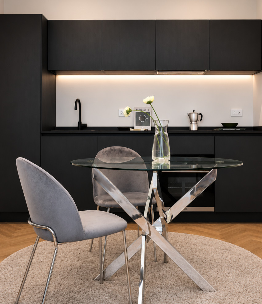 Frazionamento Immobiliare e Ristrutturazione a Milano zona Mac Mahon  Bilocale