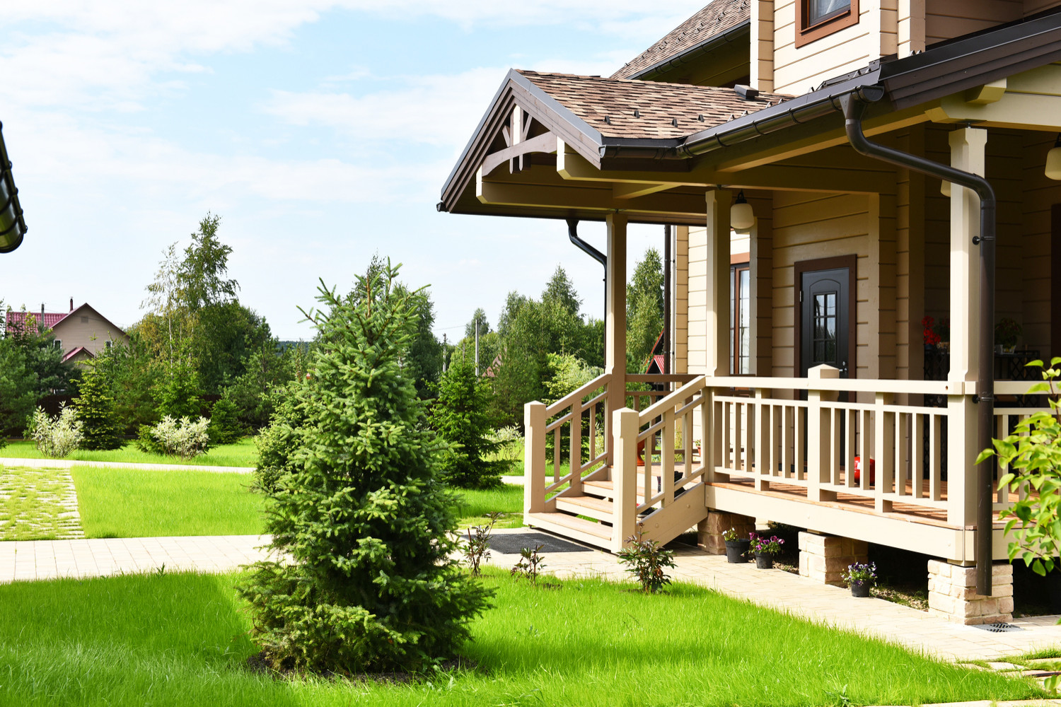 Терраса и дом