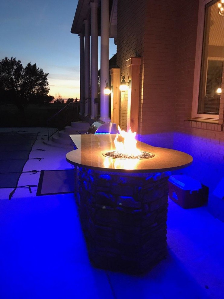 Lake Forest  outdoor kitchen
