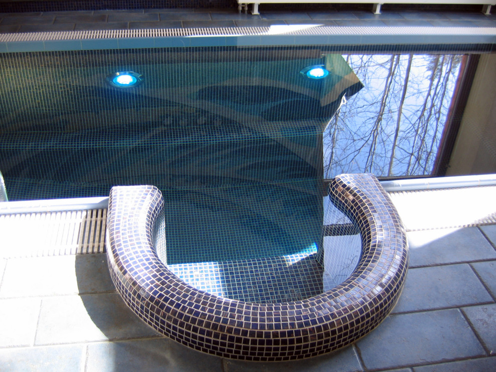 БАССЕЙН в загородной резиденции в Ушково.