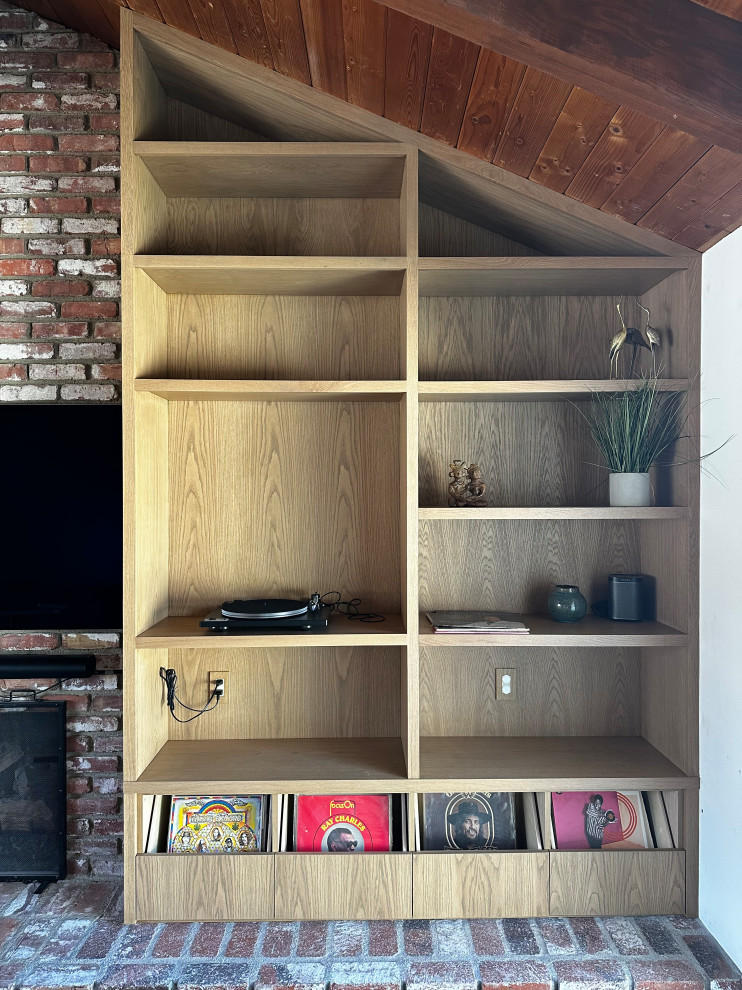 Mentone Fireplace